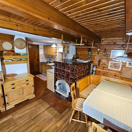 Hiska Polhec בית נופש *