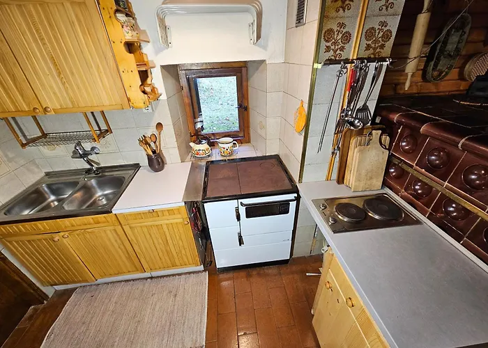 Hiska Polhec * בובק